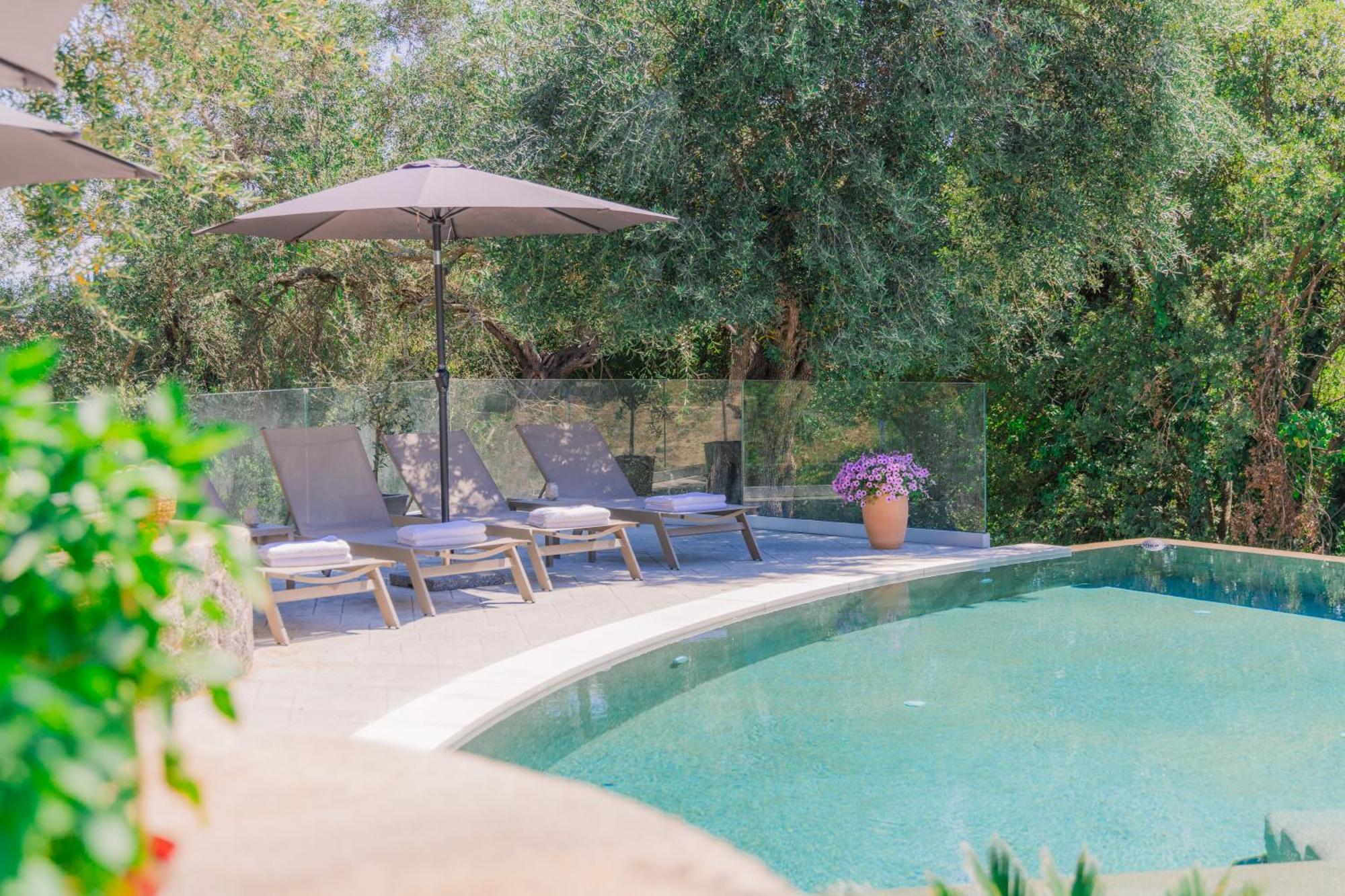 Zervos Corfu Estate Villa *